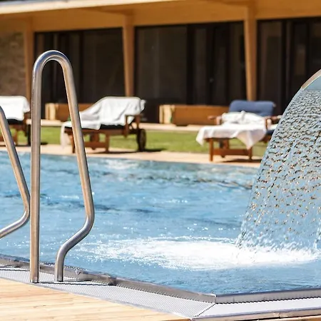 Motel Dlouha Louka מוטל 3*